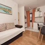 Ann Apartment *
