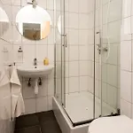 Ann Apartment *